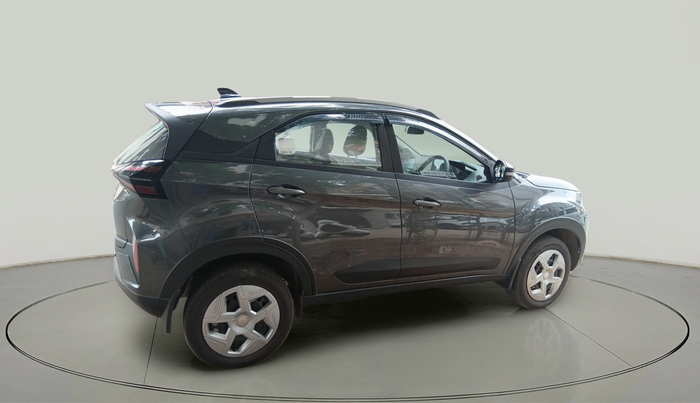 2025 Tata NEXON  Pure Plus 1.2 Petrol AMT, Petrol, Automatic, 1,296 km, exterior