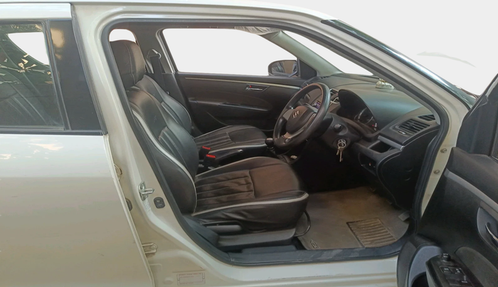 2013 Maruti Swift VXI, Petrol, Manual, 37,144 km, interior