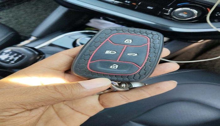 2021 Tata Harrier XZ PLUS 2.0L, Diesel, Manual, 48,568 km, interior