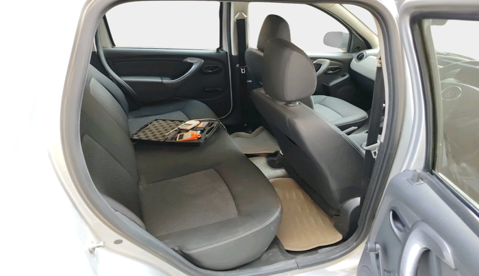 2014 Renault Duster 85 PS RXE DIESEL, Diesel, Manual, 1,10,984 km, interior