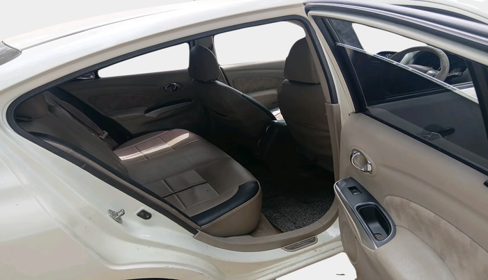 2014 Nissan Sunny XV DIESEL, Diesel, Manual, 1,78,868 km, interior
