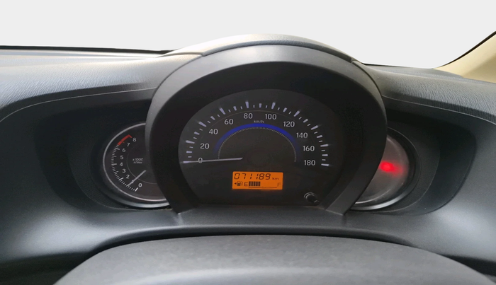 2015 Honda Brio S MT, Petrol, Manual, 71,189 km, interior