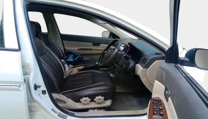 2010 Hyundai Verna TRANSFORM 1.5 CRDI, Diesel, Manual, 1,14,663 km, interior