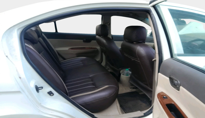 2010 Hyundai Verna TRANSFORM 1.5 CRDI, Diesel, Manual, 1,14,663 km, interior