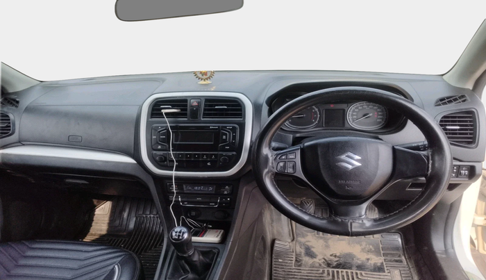 2021 Maruti Vitara Brezza VXI, Petrol, Manual, 1,04,000 km, interior
