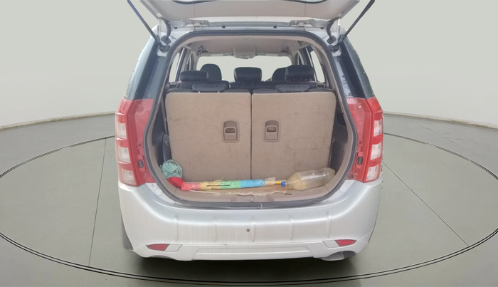 2013 Mahindra XUV500 W4, Diesel, Manual, 95,670 km, exterior