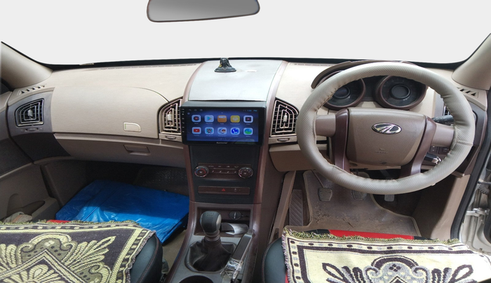 2013 Mahindra XUV500 W4, Diesel, Manual, 95,670 km, interior