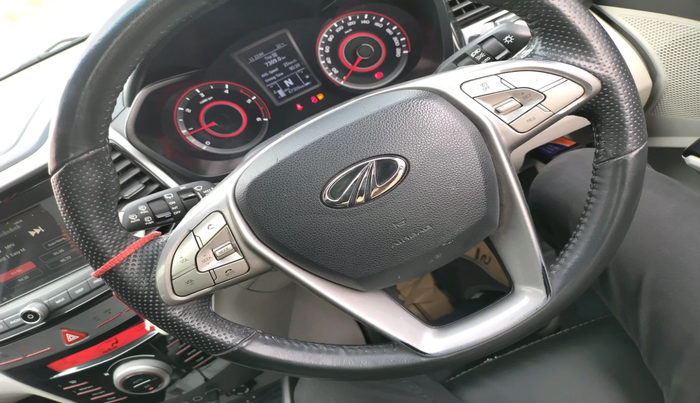 2022 Mahindra XUV300 W8 1.5 DIESEL, Diesel, Manual, 67,309 km, interior
