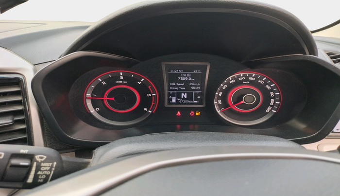 2022 Mahindra XUV300 W8 1.5 DIESEL, Diesel, Manual, 67,309 km, interior
