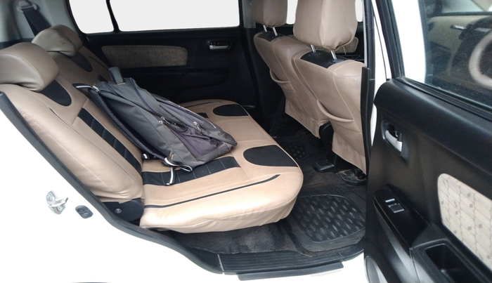 2017 Maruti Wagon R 1.0 VXI, Petrol, Manual, 66,131 km, interior