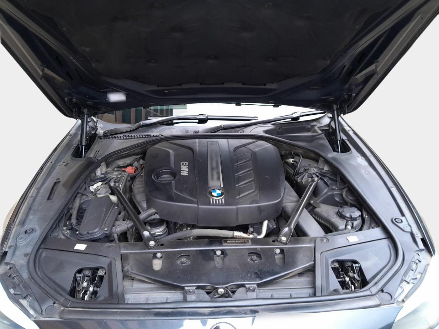2013 BMW 5 Series 520D 2.0, Diesel, Automatic, 1,44,640 km, exterior