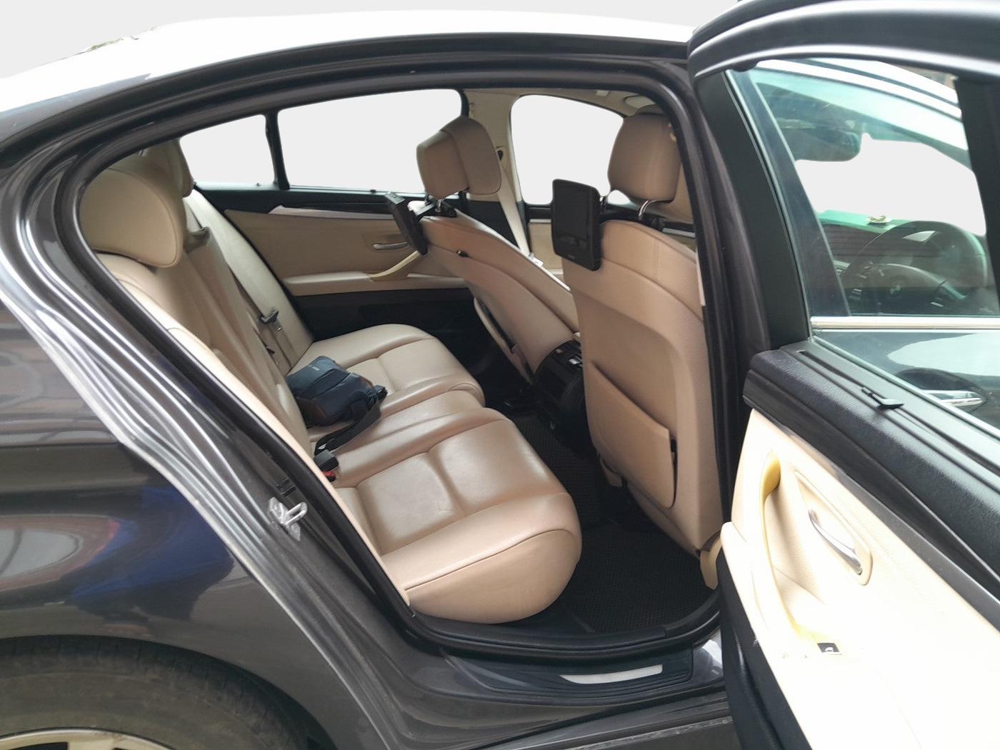 2013 BMW 5 Series 520D 2.0, Diesel, Automatic, 1,44,640 km, interior