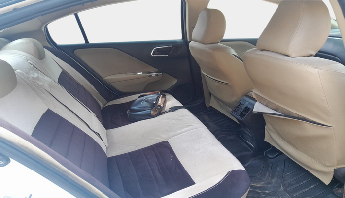 2016 Honda City 1.5L I-VTEC SV, Petrol, Manual, 78,855 km, interior