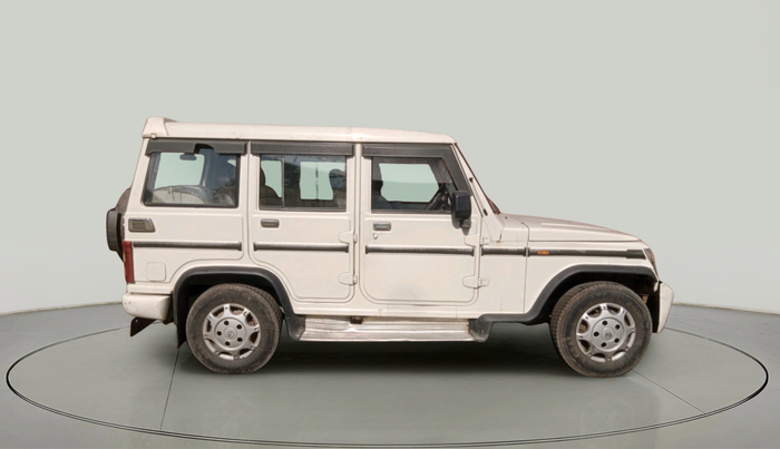2015 Mahindra Bolero SLX BS IV, Diesel, Manual, 2,36,820 km, exterior