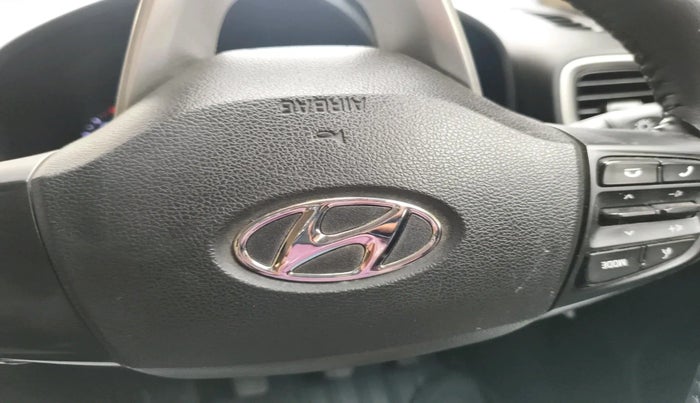 2021 Hyundai VENUE S+ 1.2, Petrol, Manual, 72,870 km, interior