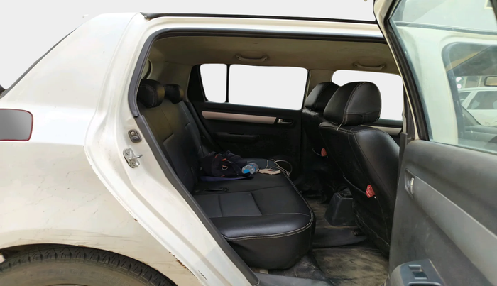 2010 Maruti Swift LXI, Petrol, Manual, 97,287 km, interior