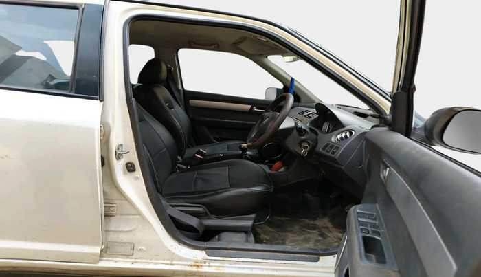 2010 Maruti Swift LXI, Petrol, Manual, 97,287 km, interior