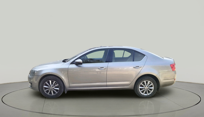 2016 Skoda Octavia STYLE PLUS AT 1.8 TSI, Petrol, Automatic, 78,962 km, exterior