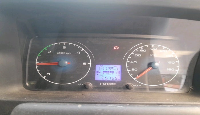 2024 Force Motors TRAX CRUISER 2.6 13 SEATER, Diesel, Manual, 25,755 km, interior