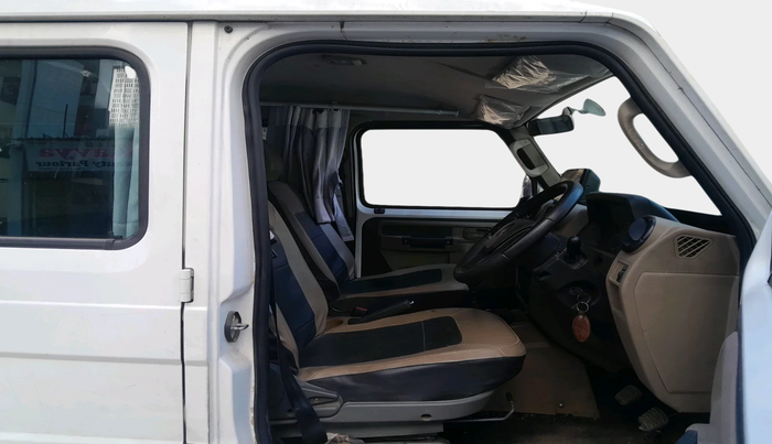 2024 Force Motors TRAX CRUISER 2.6 13 SEATER, Diesel, Manual, 25,755 km, interior