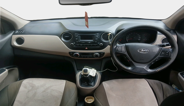 2014 Hyundai Xcent SX 1.2 (O), Petrol, Manual, 92,554 km, interior