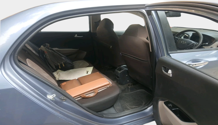 2014 Hyundai Xcent SX 1.2 (O), Petrol, Manual, 92,554 km, interior