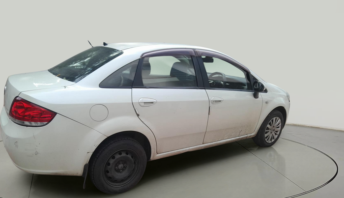 2014 Fiat Linea ACTIVE 1.3 L, Diesel, Manual, 78,100 km, exterior