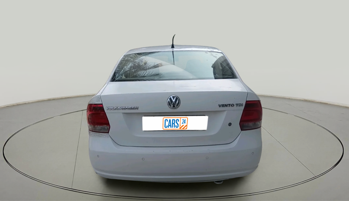 2011 Volkswagen Vento TRENDLINE DIESEL 1.6, Diesel, Manual, 68,120 km, exterior
