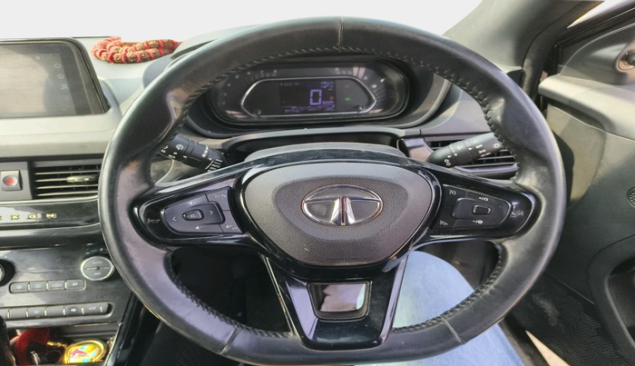 2022 Tata NEXON XZ PLUS (HS) DIESEL DARK EDITION, Diesel, Manual, 88,312 km, interior