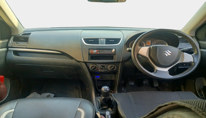 2013 Maruti Swift VXI, Petrol, Manual, 1,26,126 km, interior