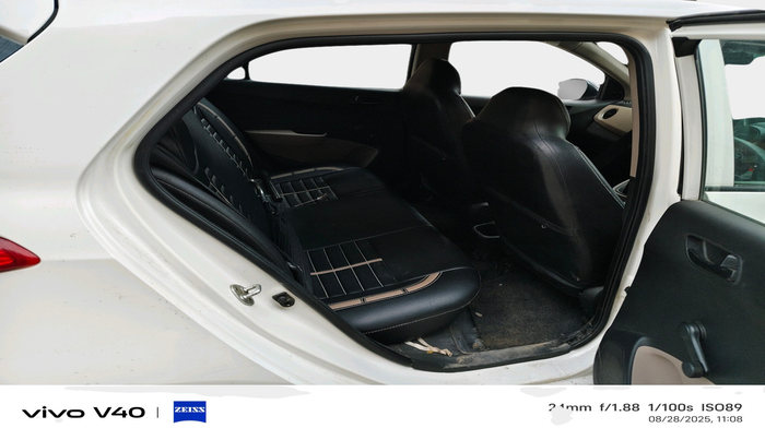 2018 Hyundai Grand i10 ERA 1.2 KAPPA VTVT, Petrol, Manual, 32,052 km, interior