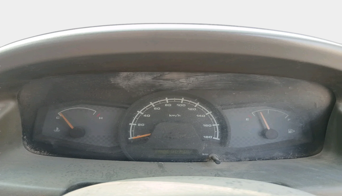 2012 Chevrolet Tavera NEO LS B3 10 STR BS III, Diesel, Manual, 3,08,296 km, interior