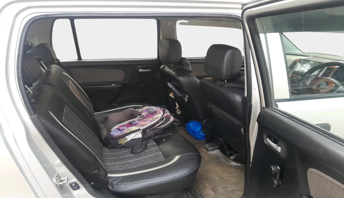 2014 Maruti Wagon R 1.0 LXI, Petrol, Manual, 74,675 km, interior
