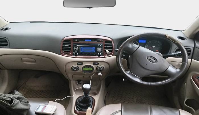 2010 Hyundai Verna VGT CRDI SX 1.5, Diesel, Manual, 1,72,089 km, interior