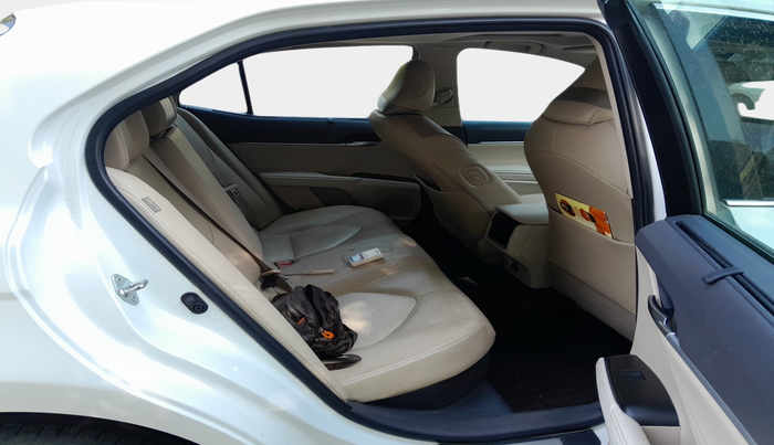 2024 Toyota Camry HYBRID, Hybrid, Automatic, 23,445 km, interior