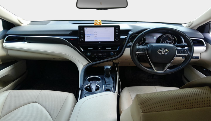 2024 Toyota Camry HYBRID, Hybrid, Automatic, 23,445 km, interior