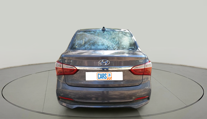 2017 Hyundai Xcent SX 1.2, Petrol, Manual, 1,76,545 km, exterior