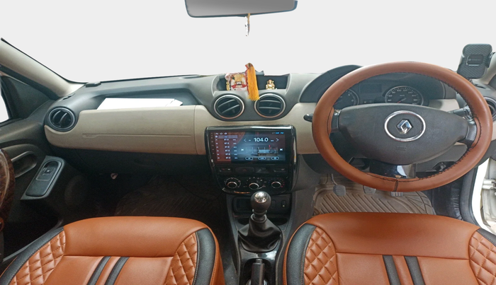 2013 Renault Duster 110 PS RXZ DIESEL, Diesel, Manual, 2,28,184 km, interior