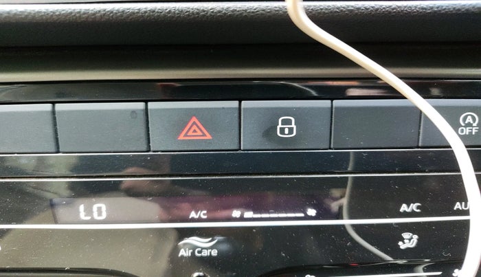 2022 Skoda KUSHAQ AMBITION 1.0L TSI AT, Petrol, Automatic, 30,515 km, interior