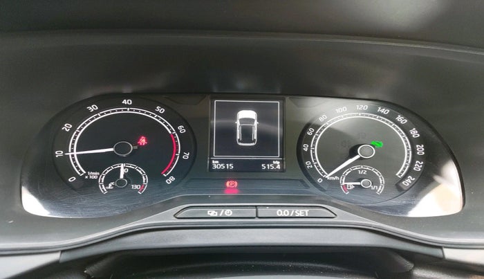 2022 Skoda KUSHAQ AMBITION 1.0L TSI AT, Petrol, Automatic, 30,515 km, interior