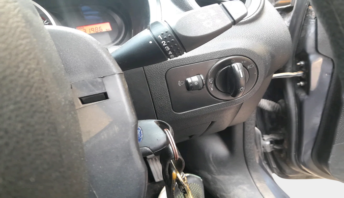 2011 Ford Figo TITANIUM 1.2 PETROL, Petrol, Manual, 31,986 km, interior