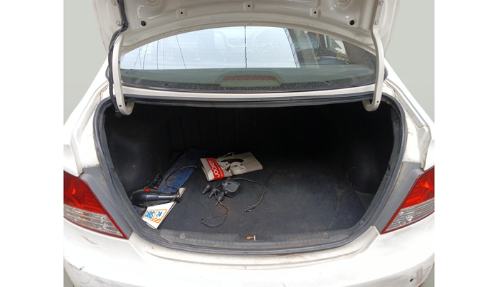 2014 Hyundai Verna FLUIDIC 1.6 CRDI SX AT, Diesel, Automatic, 1,12,023 km, exterior