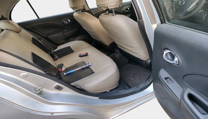 2017 Nissan Micra XL CVT, Petrol, Automatic, 50,390 km, interior