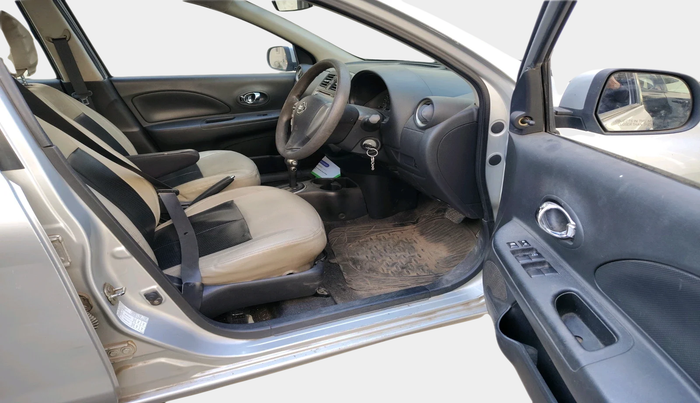 2017 Nissan Micra XL CVT, Petrol, Automatic, 50,390 km, interior