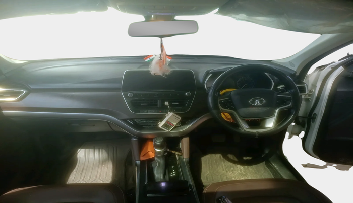 2022 Tata Harrier XZA PLUS 2.0L DUAL TONE, Diesel, Automatic, 60,966 km, interior