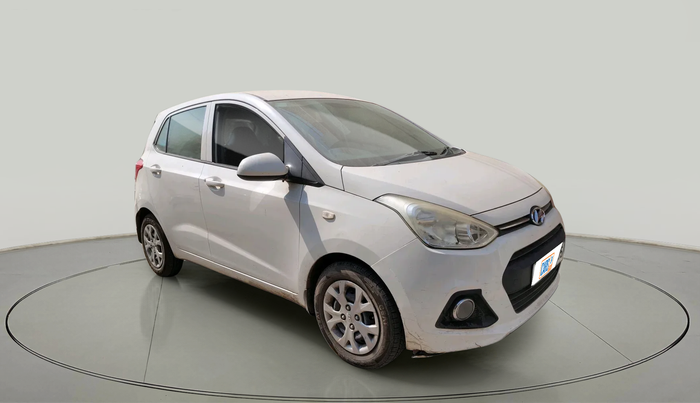 2016 Hyundai Grand i10 MAGNA 1.1 CRDI, Diesel, Manual, 1,12,394 km, exterior