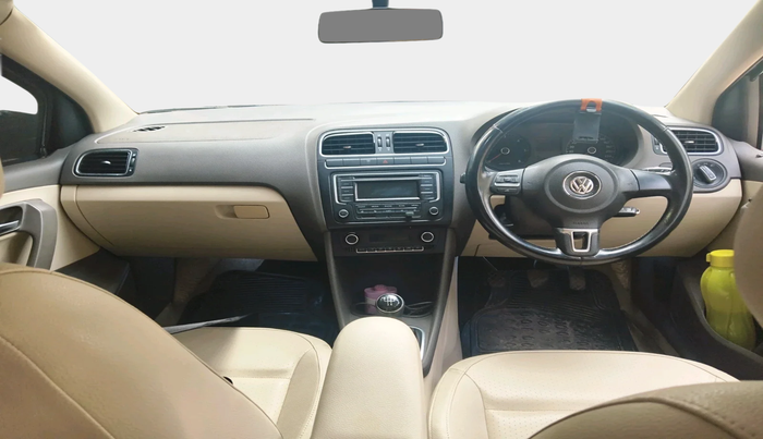 2013 Volkswagen Vento HIGHLINE DIESEL 1.6, Diesel, Manual, 86,376 km, interior