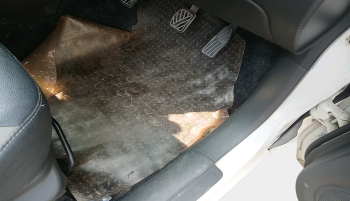 2011 Maruti Ritz VXI, Petrol, Manual, 41,142 km, interior