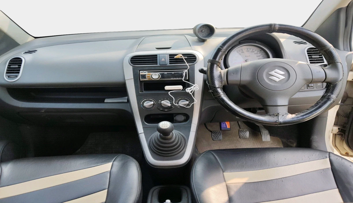 2011 Maruti Ritz VXI ABS, Petrol, Manual, 1,31,854 km, interior