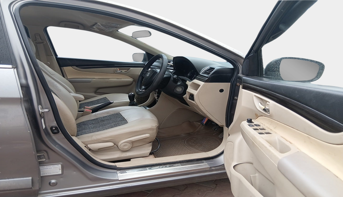 2016 Maruti Ciaz VDI+ SHVS, Diesel, Manual, 81,776 km, interior